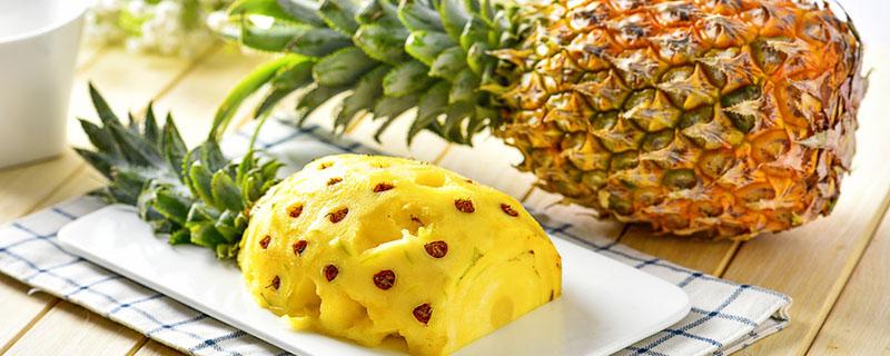 挑选菠萝什么样的又甜又好吃 菠萝削皮后怎么保存过夜