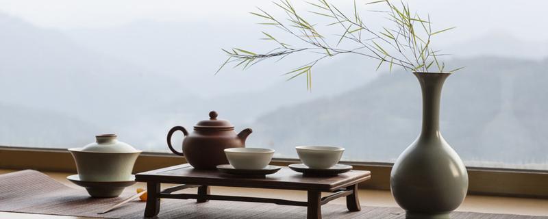 乌龙茶夏天能喝吗（夏天适合喝乌龙茶吗）