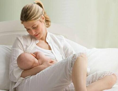 母乳对宝宝的好处 母乳对宝宝的好处有哪些