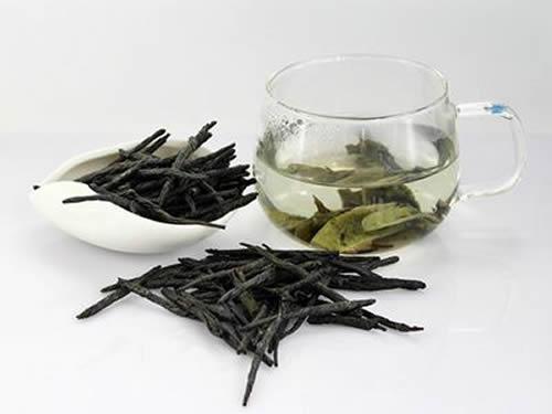 苦丁蜂蜜茶（小叶苦丁茶加蜂蜜）