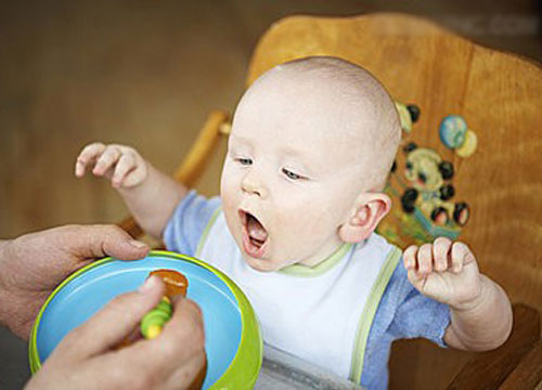 如何给宝宝添加辅食 如何给宝宝添加辅食米粉