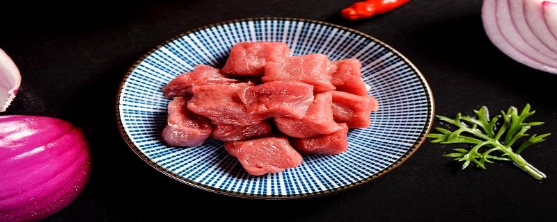 枸杞桂圆牛肉汤怎么做好吃（桂圆红枣牛肉汤的做法）