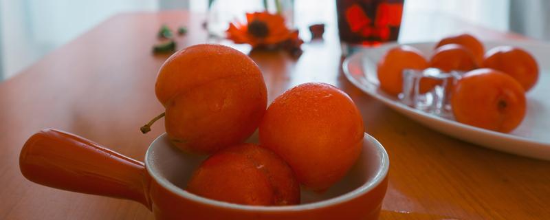 杏能和花生一起吃吗 晚上吃杏子会胖吗
