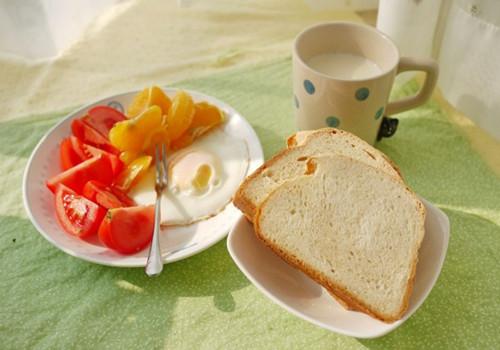 三种早餐减肥期间要避免 减肥期间应不应该吃早餐