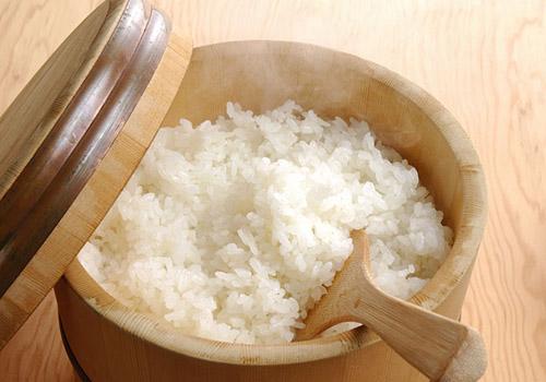 米饭里面可以加什么 米饭里面可以加什么配菜