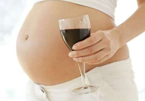 孕妇喝酒对胎儿有什么影响 孕妇喝酒对胎儿有什么影响对胎儿