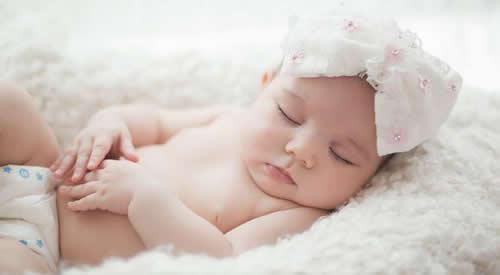宝宝睡觉感觉喉咙里面有痰怎么办（婴儿睡觉感觉喉咙有痰）