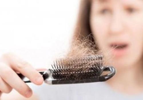 脱发是什么原因引起的 脱发是什么原因引起的,怎样调理