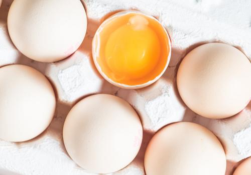 健身完吃鸡蛋吃蛋黄吗 健身的时候鸡蛋吃蛋黄吗