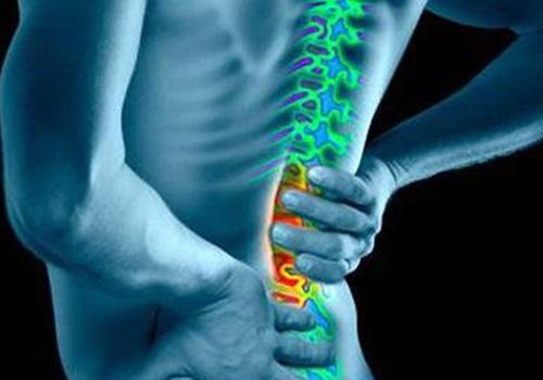 骨关节炎疼痛最主要的特点是（骨关节炎的关节疼痛特点是）