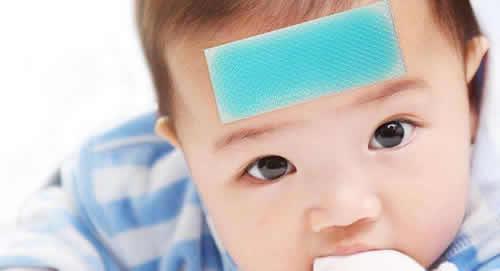 宝宝发烧多少度可以用退热贴 一周岁宝宝发烧多少度可以用退热贴