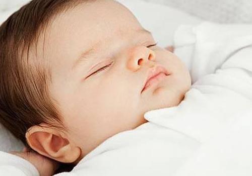 宝宝睡觉磨牙有什么影响吗（孩子睡觉磨牙有什么坏处）