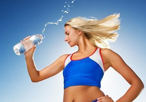 跑步后多久可以喝水 跑步后多久可以喝水?