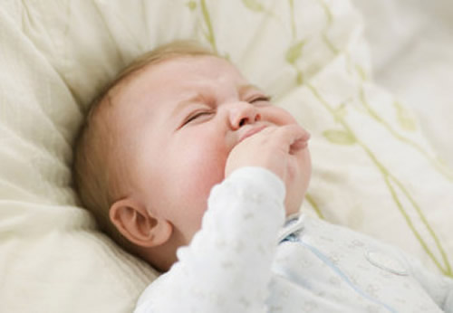 宝宝缺钙的症状有哪些 6个月的宝宝缺钙的症状有哪些