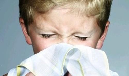 小孩流鼻涕咳嗽怎么办（小孩流鼻涕咳嗽怎么办?）
