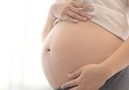 胎位不正是什么原因引起的 孕晚期胎位不正是什么原因引起的