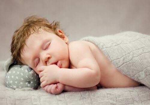 宝宝黄疸是什么原因导致的（宝宝黄疸是怎么造成的什么原因）