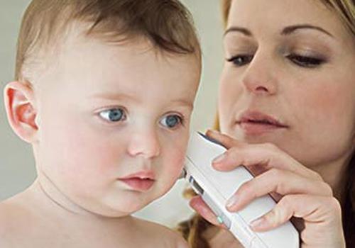 宝宝发烧是什么原因引起的（10个月宝宝发烧是什么原因引起的）