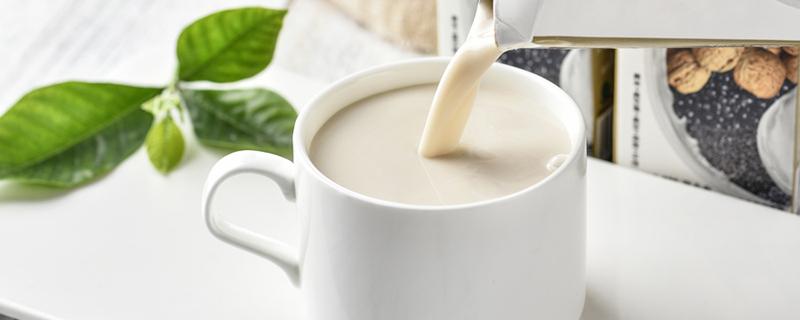 牛奶加热会导致营养损失吗 牛奶可以使用微波炉加热吗