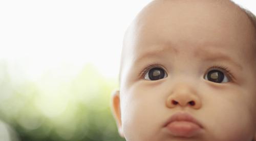 婴儿发育迟缓表现 小婴儿发育迟缓的表现