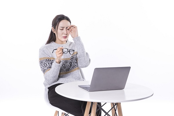 蒸汽热敷眼罩的作用 蒸汽眼罩可以天天用吗