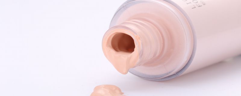 只用粉底液不用散粉 只用粉底液不用散粉可以吗