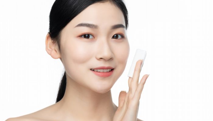 角质层薄用卸妆油还是卸妆水 角质层薄适合卸妆油还是水