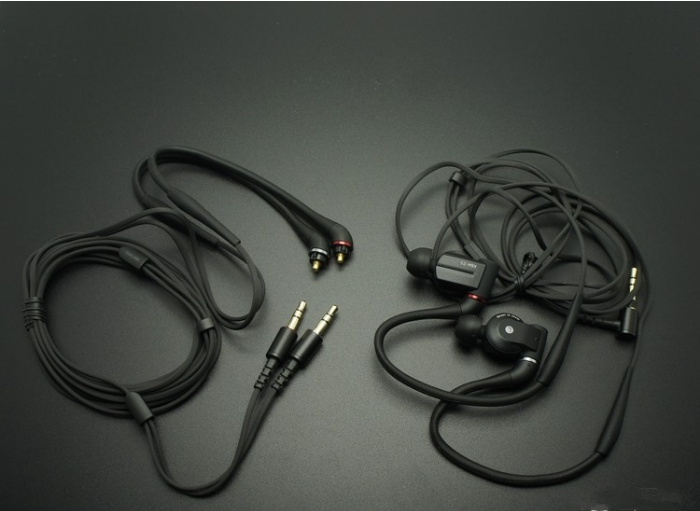 索尼XBA-Z5耳机适合在什么上听音乐