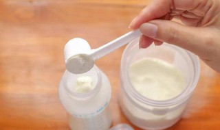 怎么样让宝宝喝奶粉 如何让宝宝喝奶粉