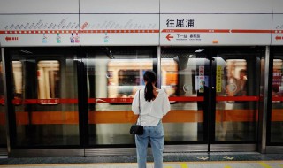 成都地铁10号线三期全部站点 有几个换乘站