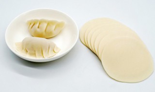 饺子皮的做法和配方（饺子皮的做法和配方比例）