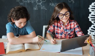 伉俪情深的意思 伉俪情深的意思是指什么生肖