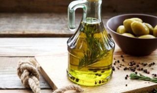 橄榄油的美容作用 橄榄油的美容作用去除皱纹好办法