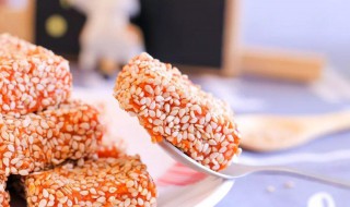 熬糖芝麻片制作方法 熬糖芝麻片制作方法大全