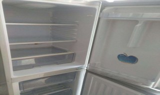 冰箱面板起雾是怎么回事 冰箱面板起雾是怎么回事啊