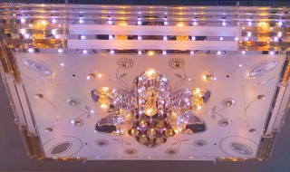 led灯光不停闪烁是怎么回事（led灯光不停闪烁是怎么回事呢）