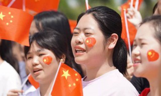爱国励志的名人名句（爱国励志的名人名句有哪些）