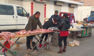 夏天摆地摊卖什么好（夏天摆地摊卖什么好卖 又赚钱）