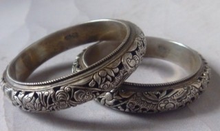 银镯子变黑怎么办 游泳银镯子变黑怎么办