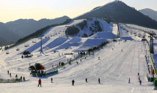 北京南山滑雪场在哪（北京南山滑雪场在哪下载照片啊）