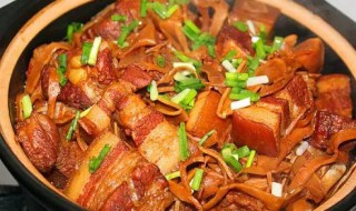 笋烧肉的做法 新鲜小竹笋烧肉的做法