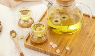 常喝菊花茶有什么好处 菊花泡水喝的功效与作用