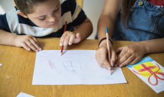 团结友爱手抄报内容 小学生团结友爱手抄报内容