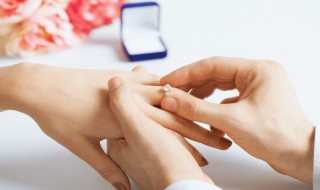戒指带的手指代表什么（戒指带的手指代表什么意思女生）