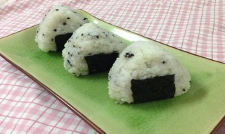 饭团怎么做简单又好吃（饭团怎么做简单又好吃家常）