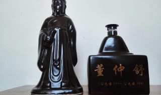 董仲舒的思想主张（董仲舒的思想主张及特点）