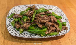 牛肉和什么炒好吃（牛肉和什么炒好吃家常菜）