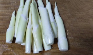 茭白发青了还能吃吗 茭白发青了还能吃吗图片