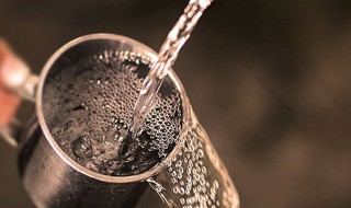 白酒可以消毒吗（高度白酒可以消毒吗）