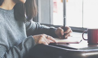 简单英文自我介绍面试 简单英文自我介绍面试怎么说